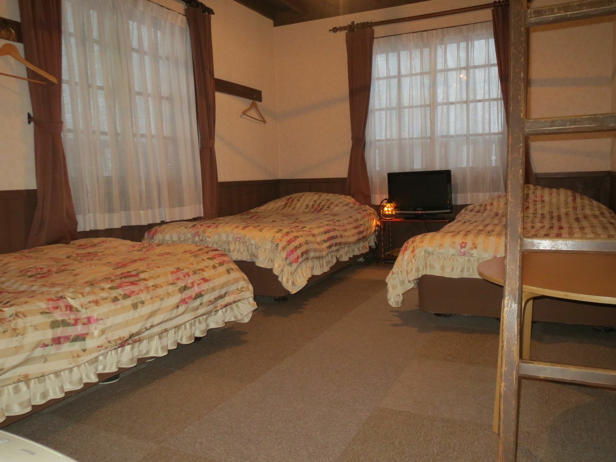 Pension Marionette Hakuba Exterior photo